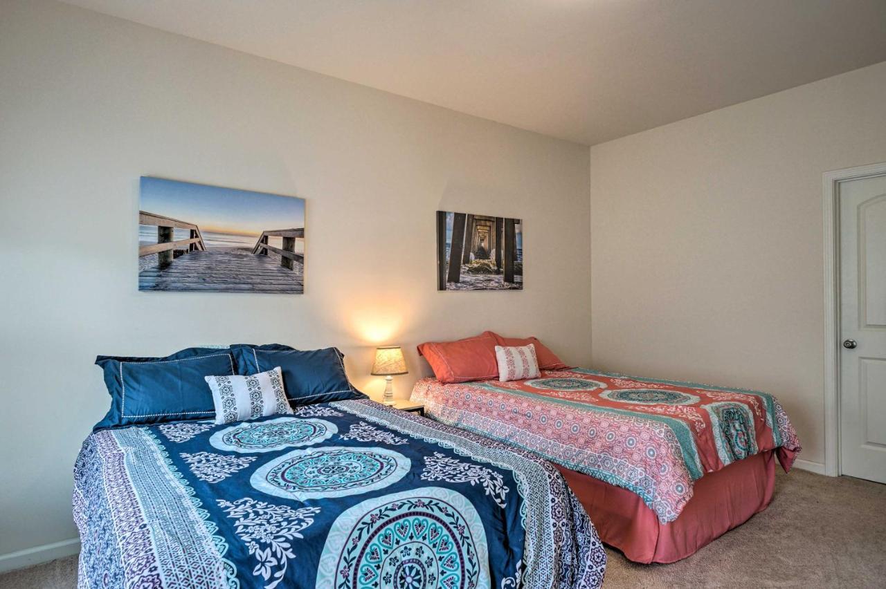 Modern Coastal Condo With Patio 1 Mi To Beaches! Carolina Beach Exterior foto